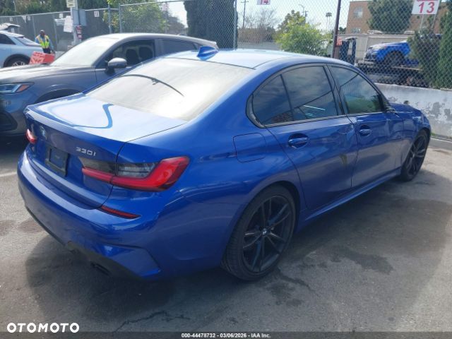 BMW Seria 3 330i Edition M Sport Shadow - 3