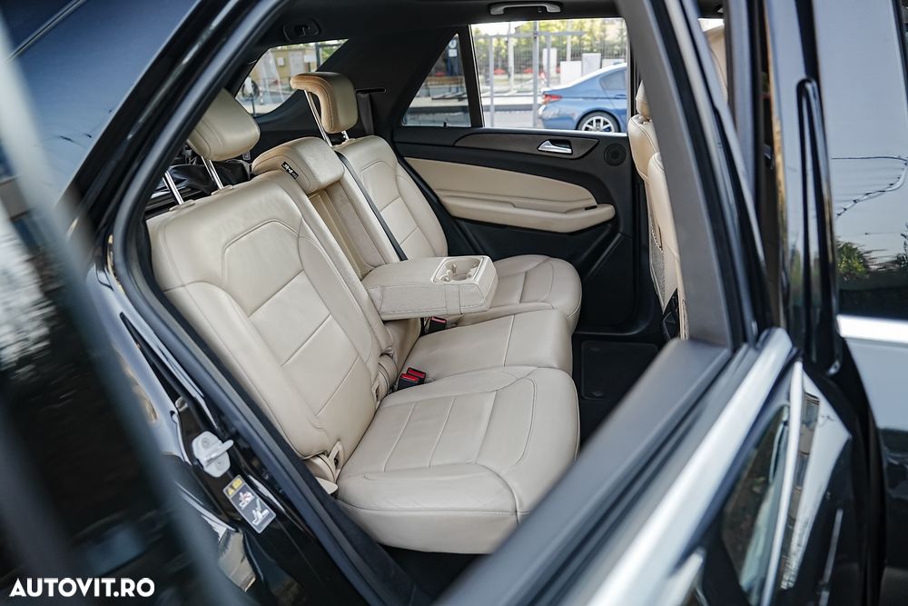 Mercedes-Benz GLE ver-e-8g--dct-amg-line-advanced-plus - 12
