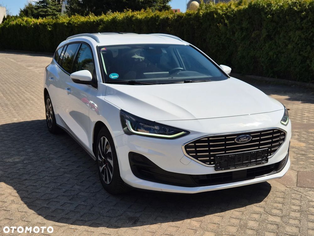 Ford Focus 1.5 EcoBlue STart-Stopp-System TITANIUM - 2