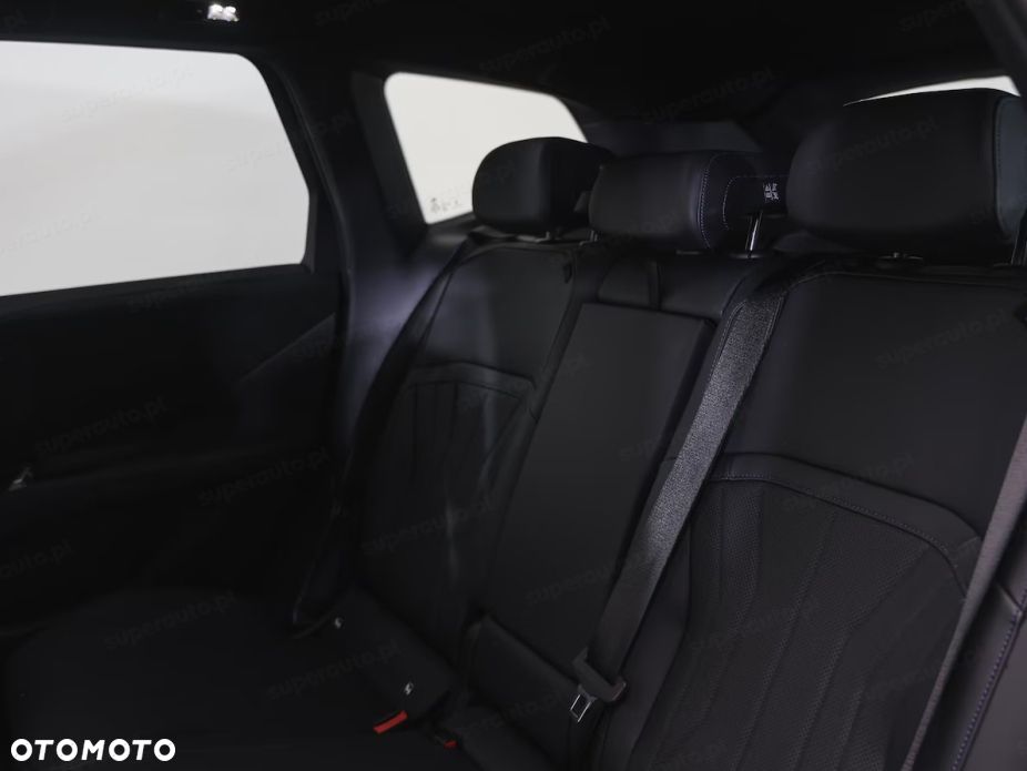 BMW iX3 - 15