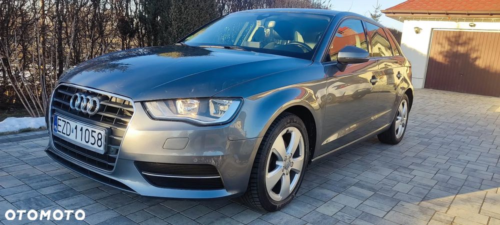 Audi A3 Sportback 2.0 TDI S tronic - 1