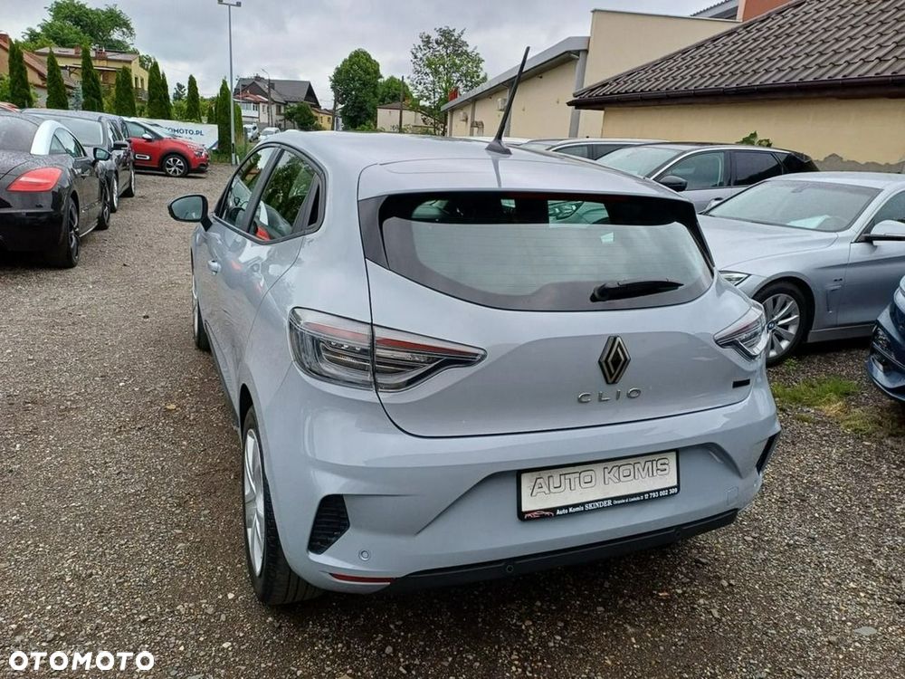 Renault Clio - 5