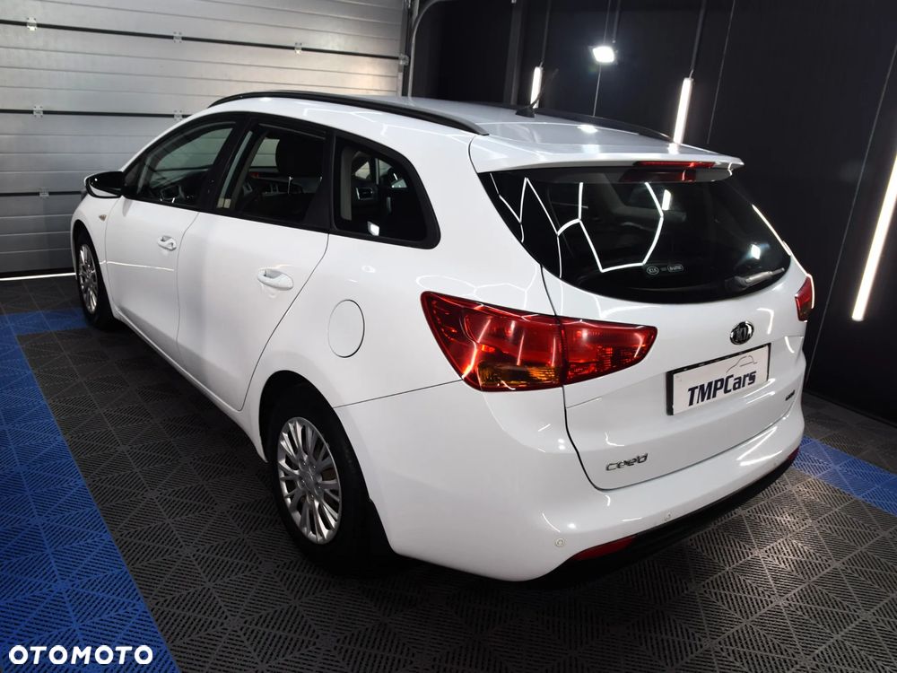 Kia Ceed Cee'd 1.6 CRDi S - 22