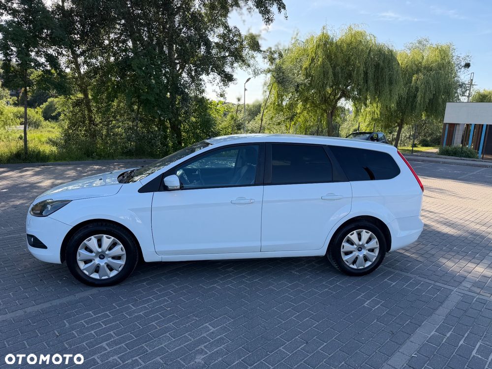 Ford Focus 2.0 TDCi Ghia - 8