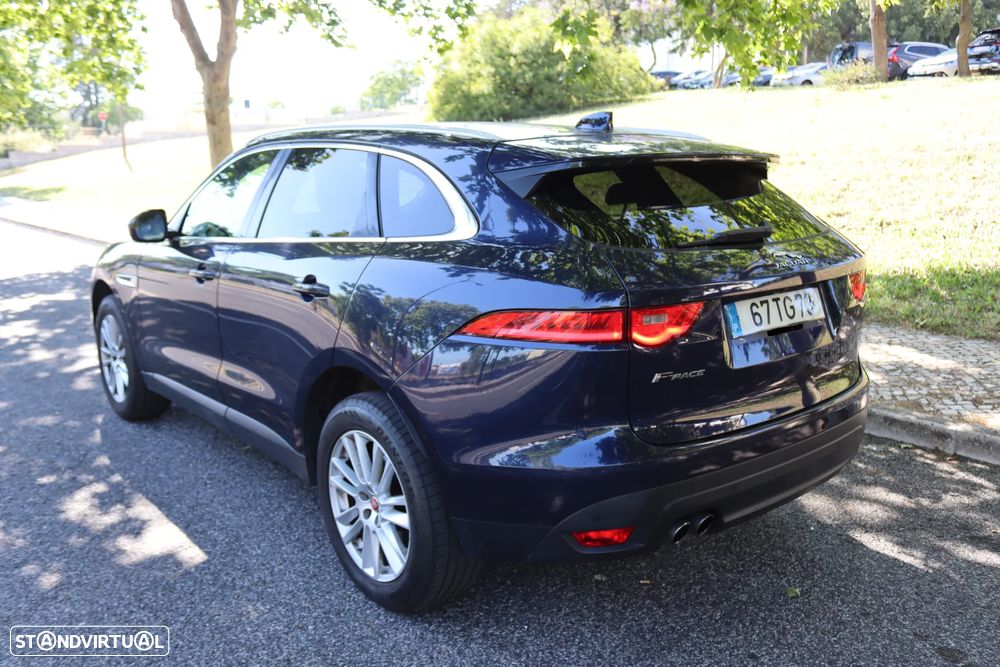 Jaguar F-Pace 2.0 i4D Prestige AWD Aut. - 2