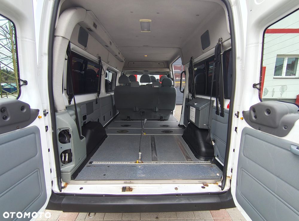 Ford Transit - 14