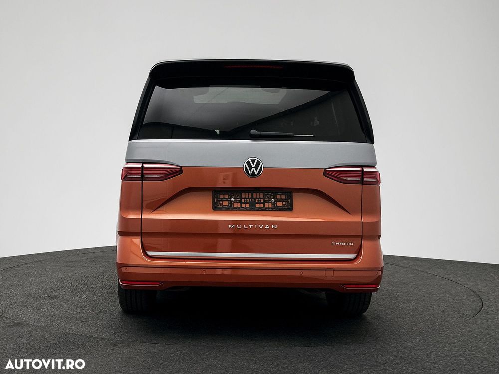 Volkswagen Multivan - 7