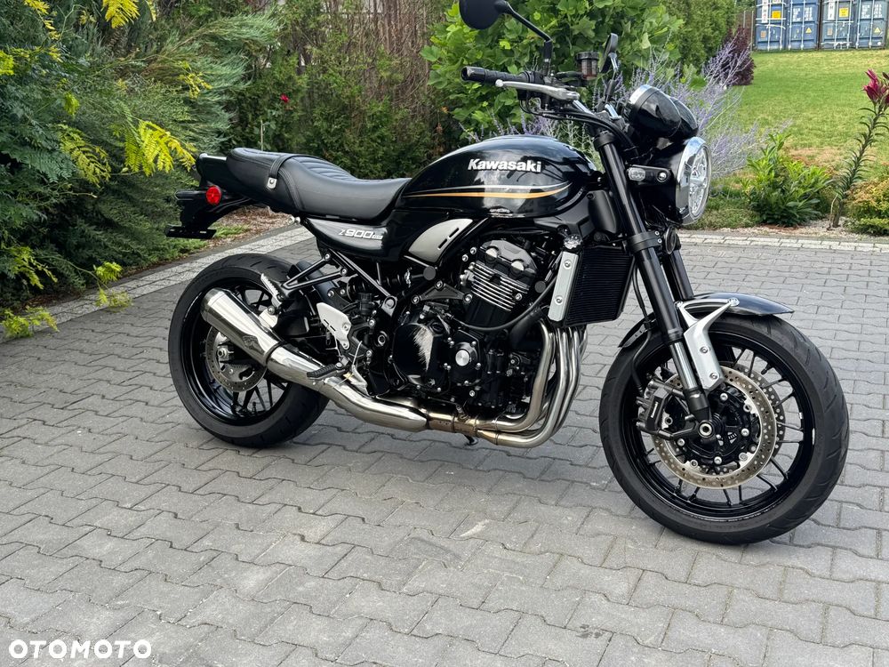 Kawasaki Z 900 RS - 5