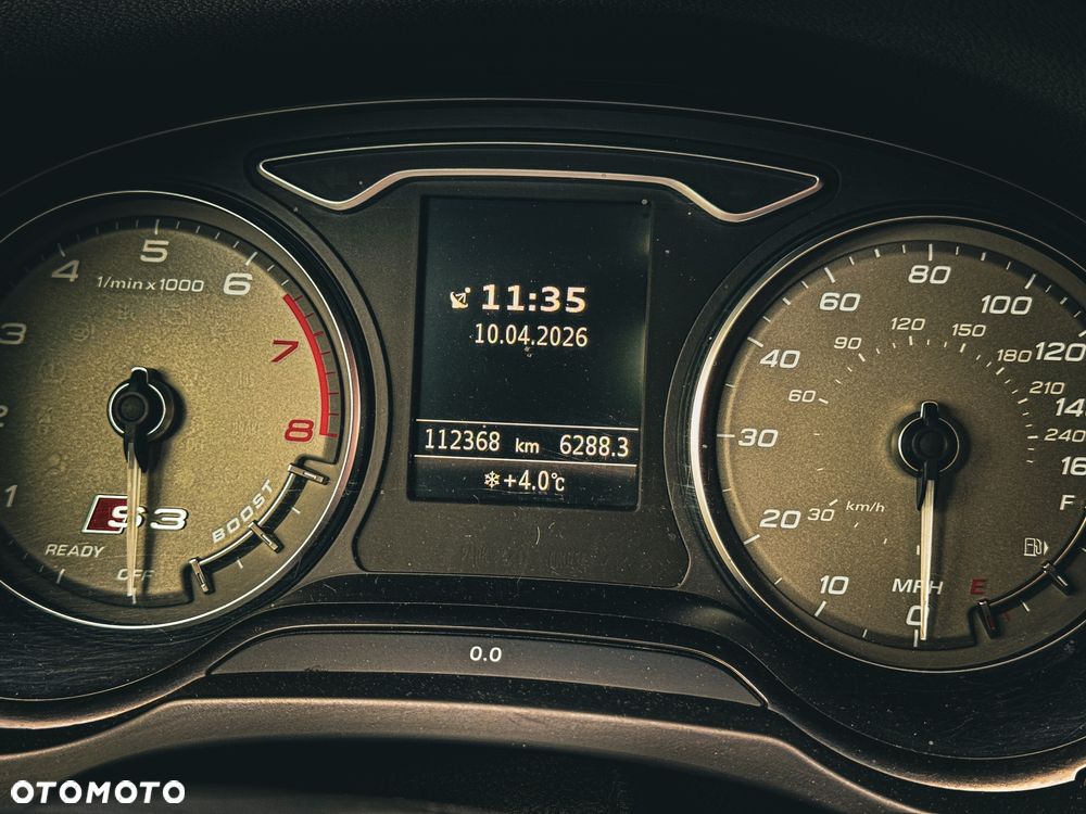 Audi S3 S tronic - 16