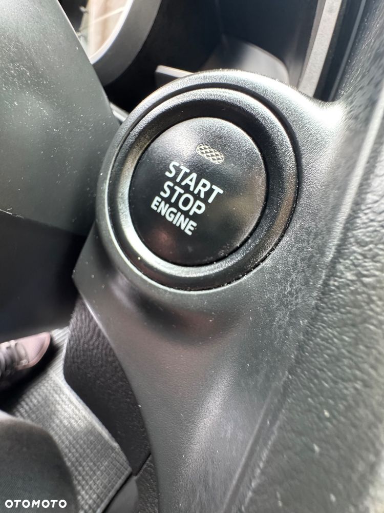 Mazda 2 - 14