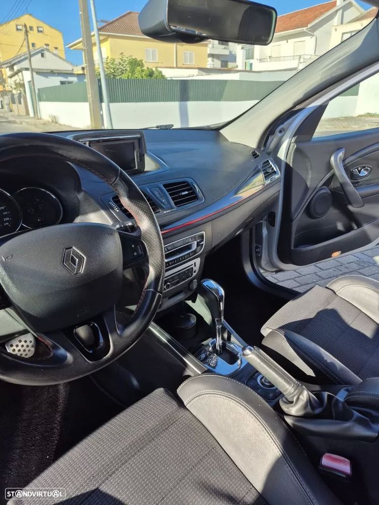 Renault Mégane Sport Tourer - 16