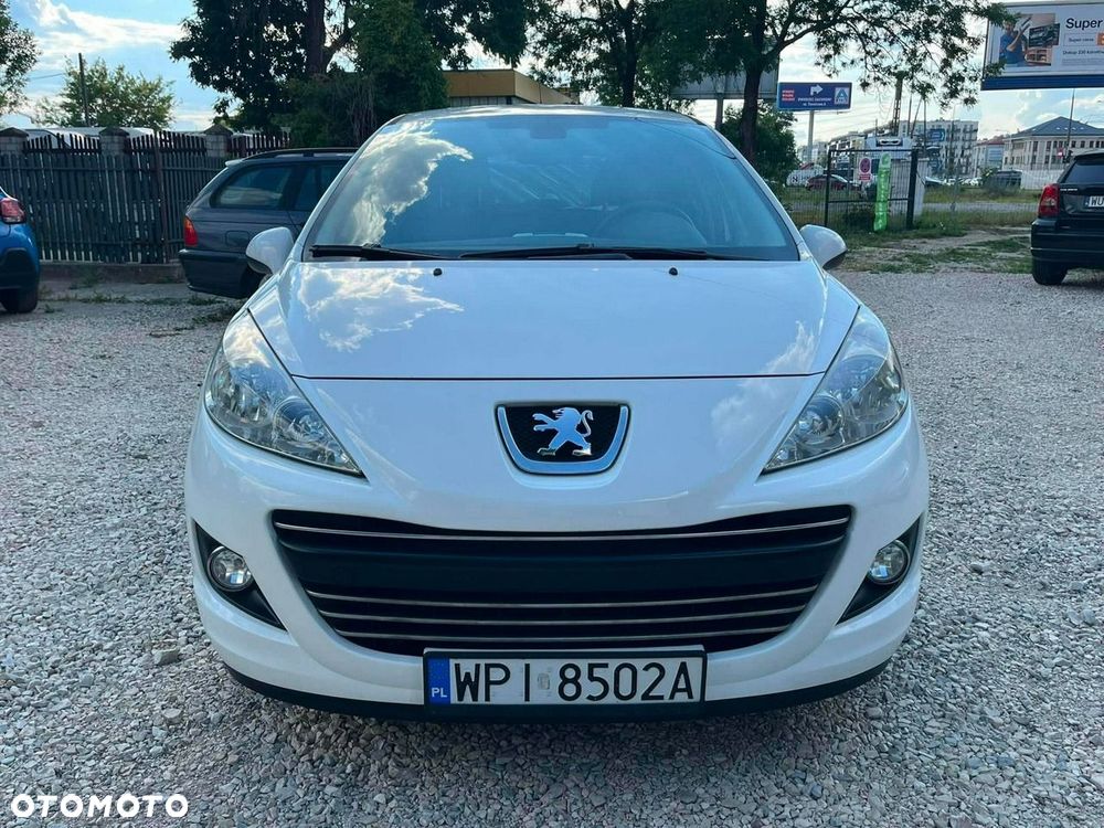 Peugeot 207 - 2