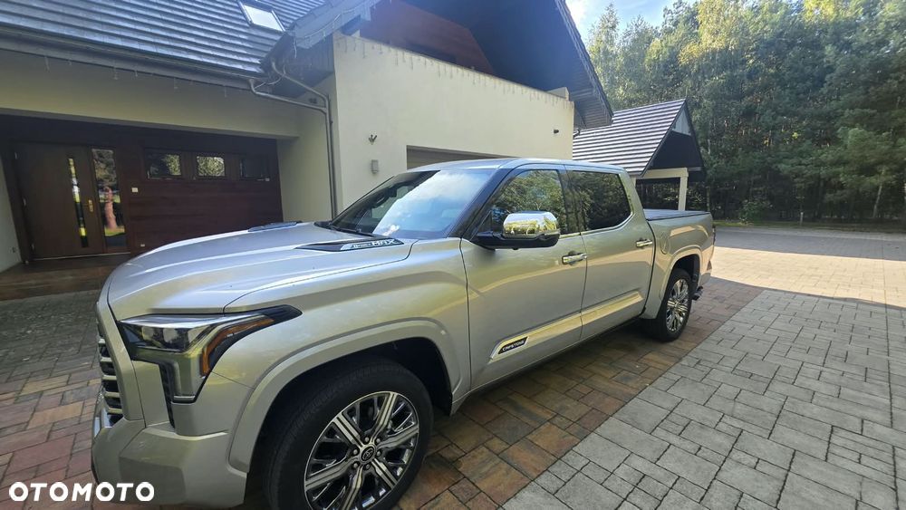 Toyota Tundra - 16