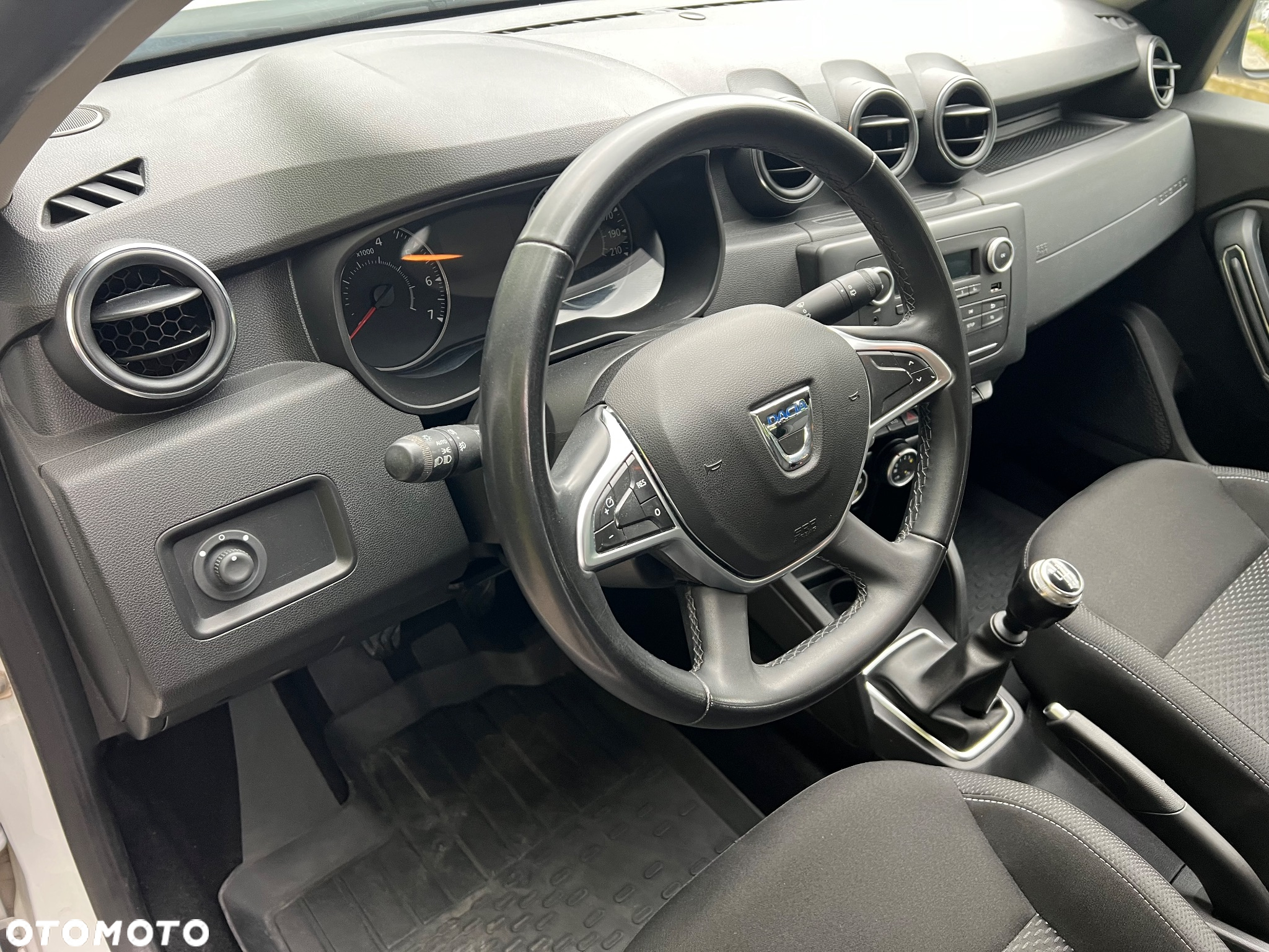 Dacia Duster 1.5 Blue dCi Comfort 4WD - 14
