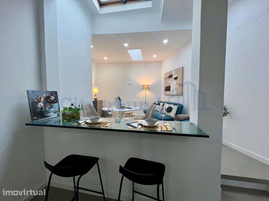 Apartamento T3 luminoso e a estrear a poucos minutos da Graça - Grande imagem: 4/23