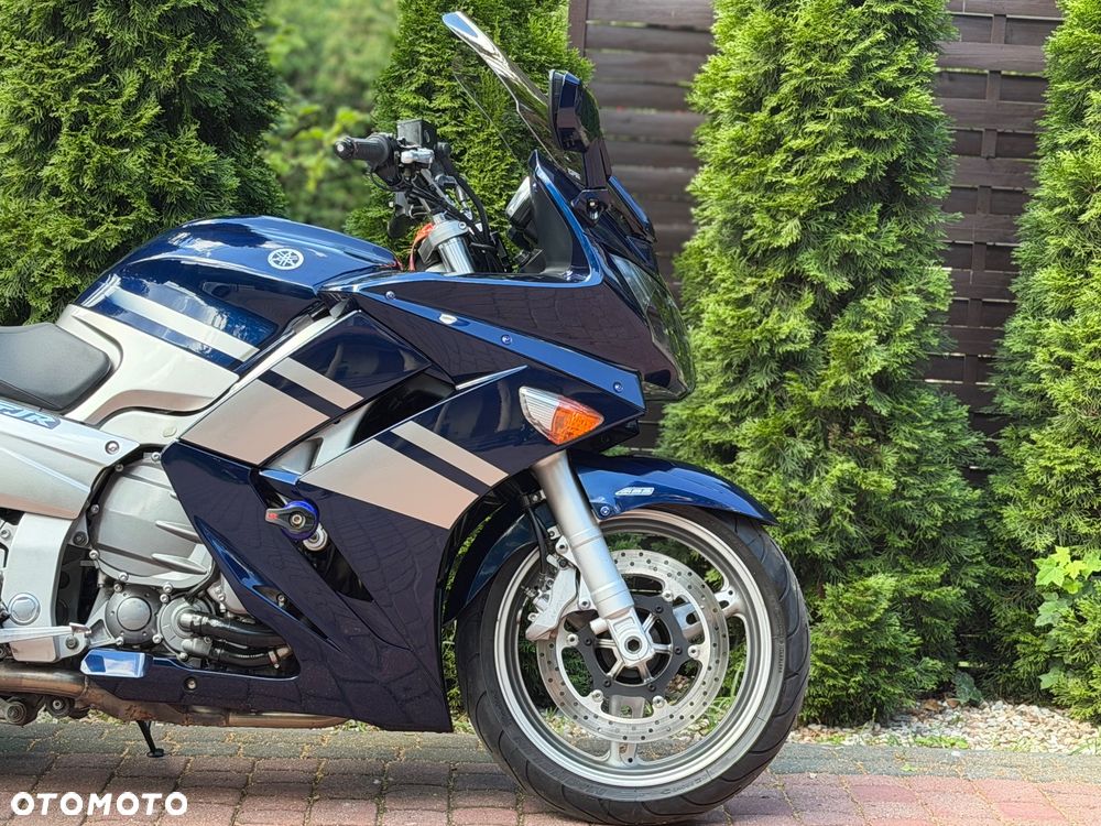 Yamaha FJR - 10