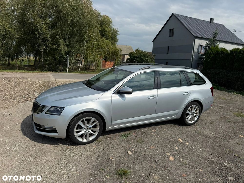 Skoda Octavia 2.0 TDI SCR Style DSG - 4