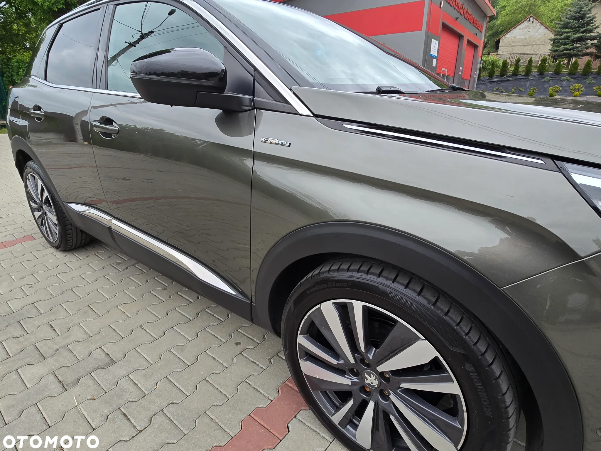 Peugeot 3008 1.5 BlueHDi GT S&S EAT8 - 16