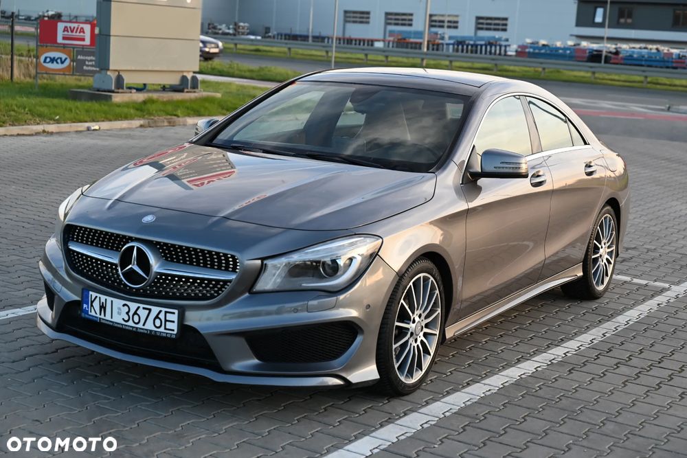 Mercedes-Benz CLA 200 7G-DCT AMG Line - 8