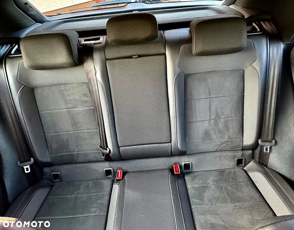 Volkswagen T-Roc 2.0 TDI SCR DSG R-Line - 19