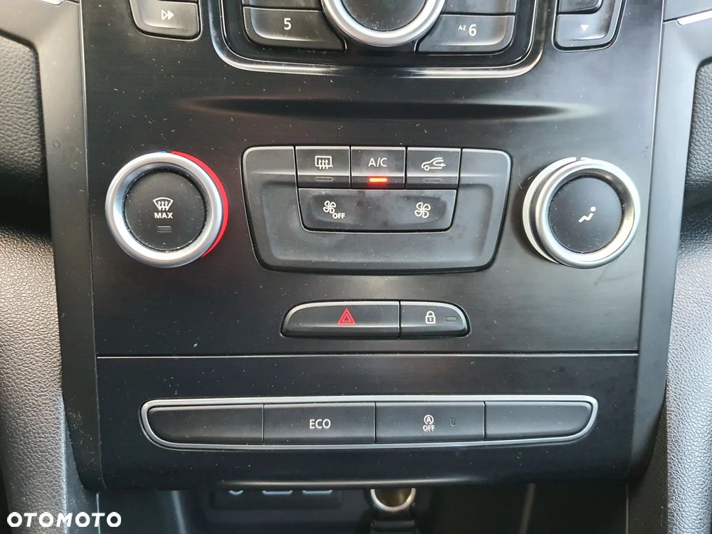 Renault Megane ENERGY dCi 110 Start & Stopp LIMITED - 26