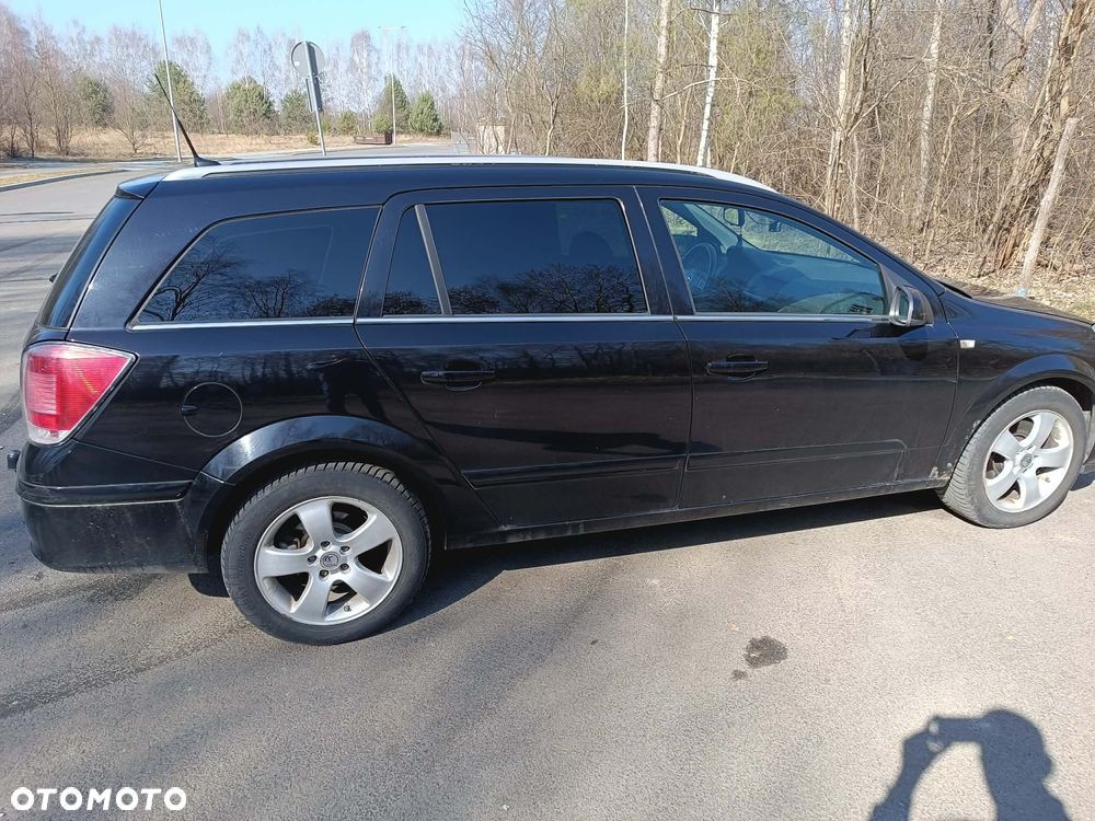 Opel Astra 1.9 CDTI Elegance - 3