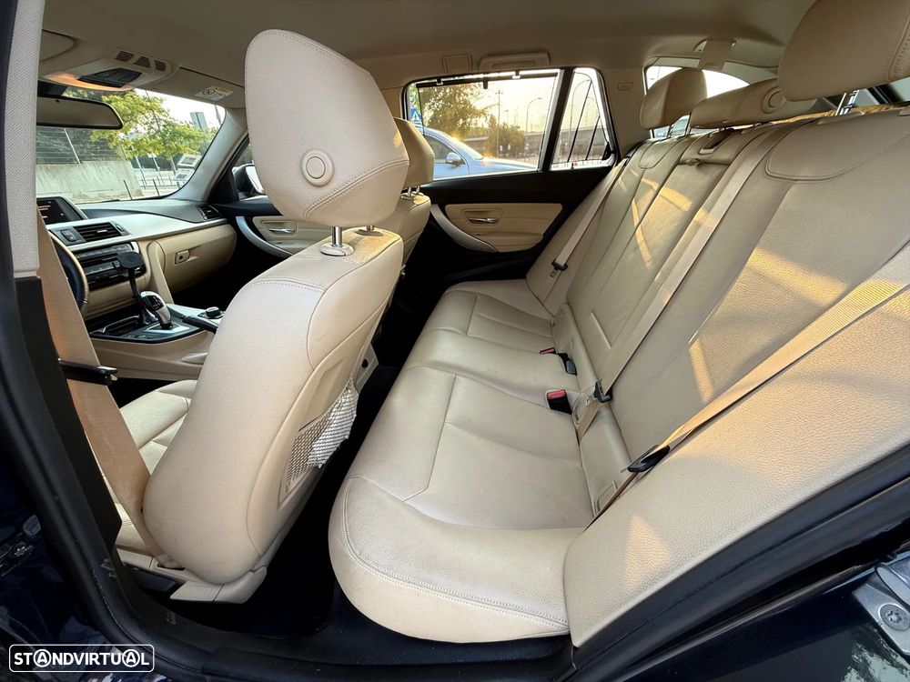 BMW 318 d Auto - 3