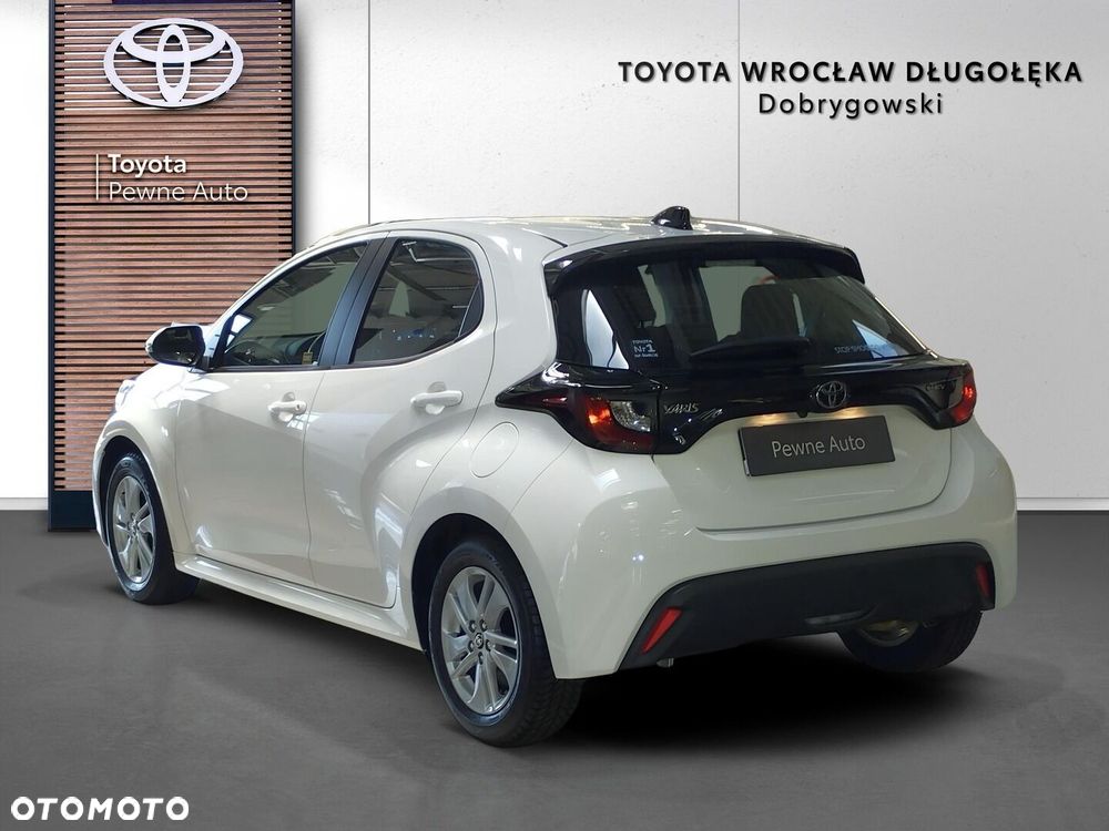 Toyota Yaris 2025 photo 5