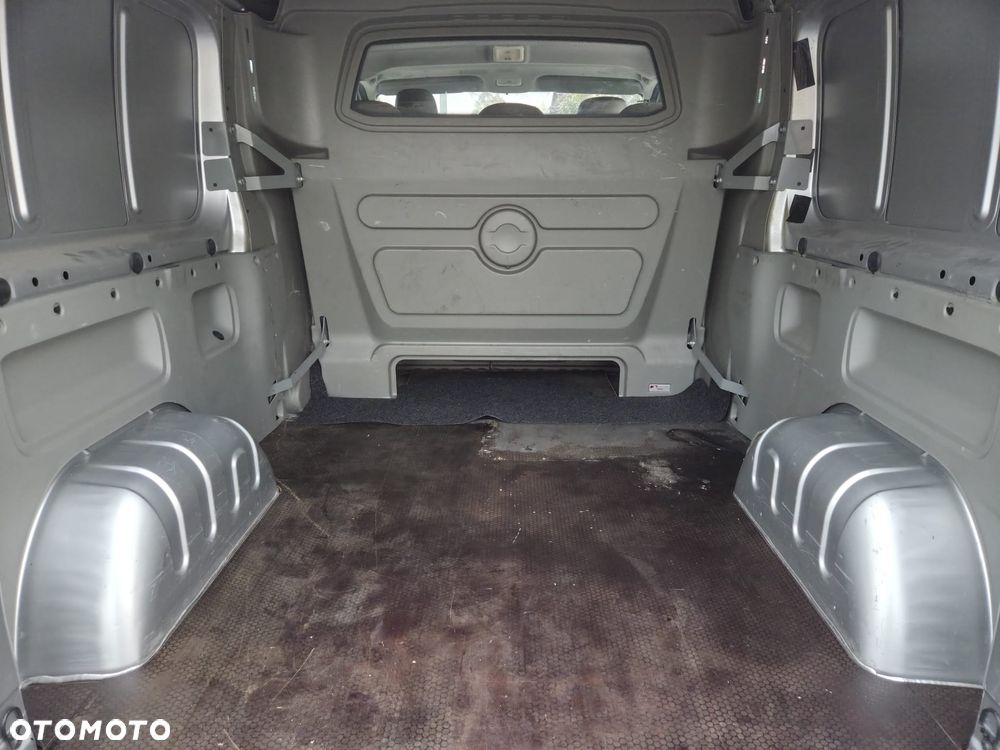 Renault TRAFIC LONG KLIMA TEMPOMAT ORYGINAŁ DUBEL KABINA ZADBANY FULL OPCJA DOPOSAŻONY - 14