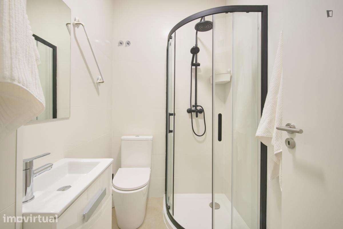 Quarto - localizado em Olaias Lisbon - Grande imagem: 2/43