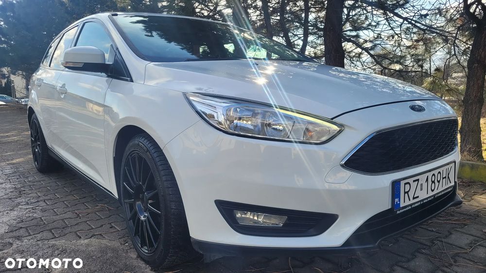 Ford Focus 2.0 TDCi Titanium ASS - 28