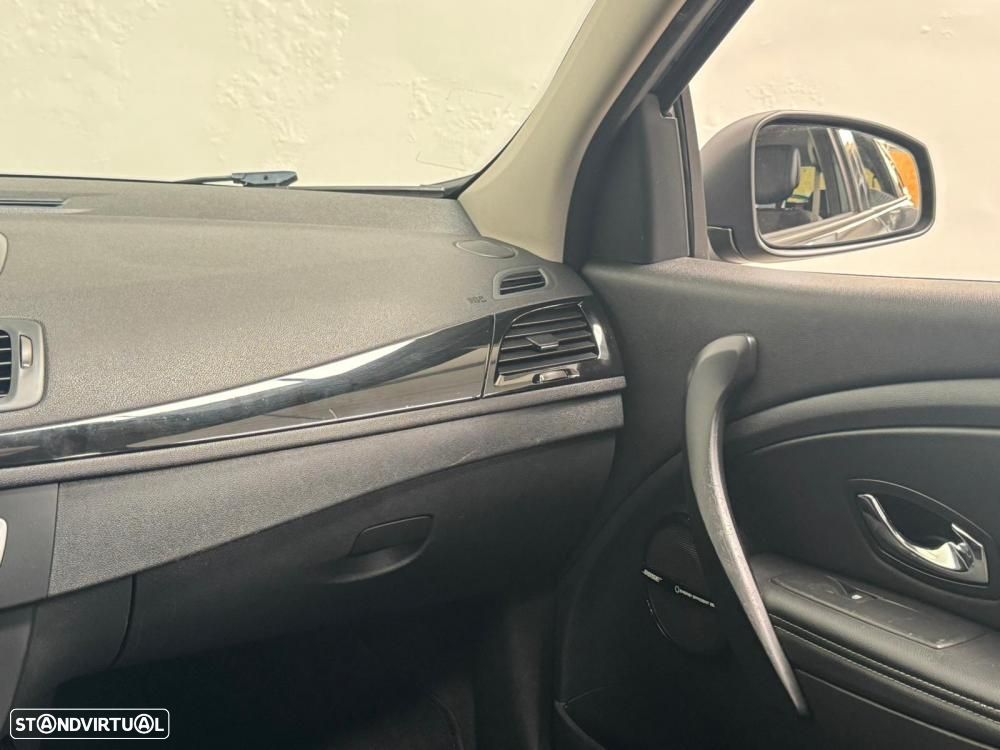 Renault Mégane Sport Tourer - 24