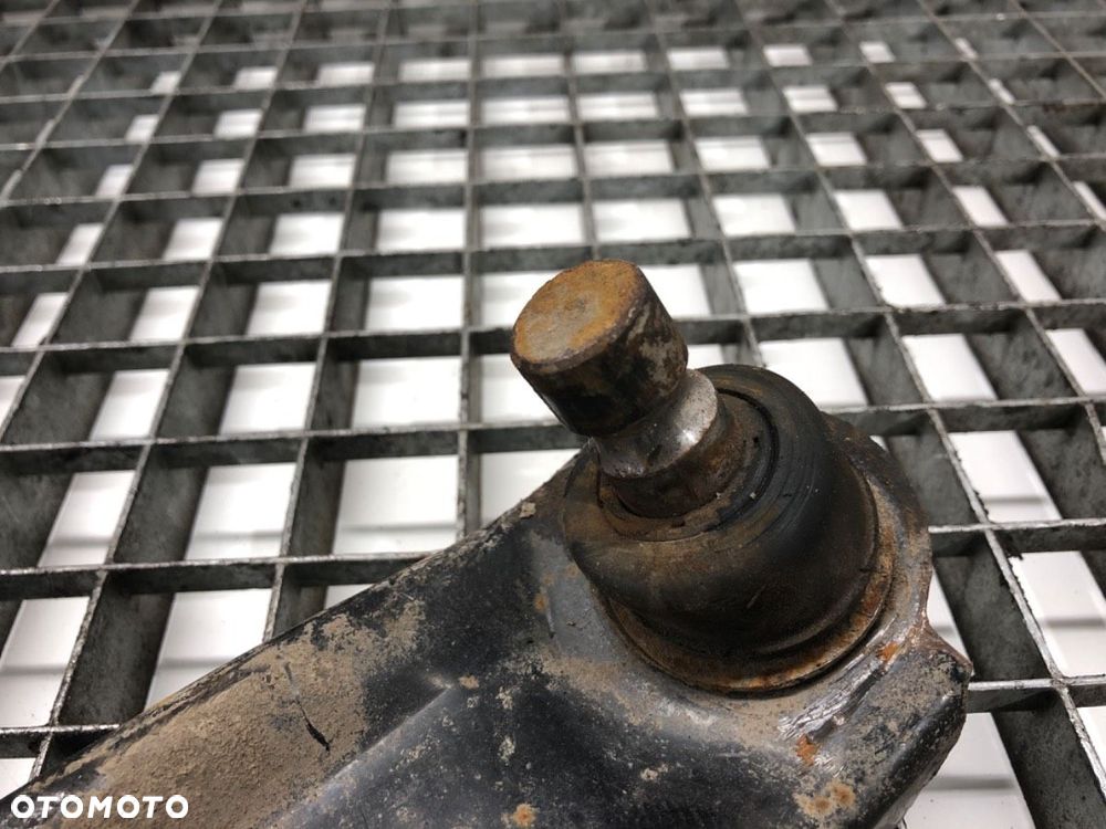 WAHACZ PRAWY PRZÓD - 76.00 PLN - RENAULT KOLEOS I (HY_) 2008 - 2022 2.0 dCi 4x4 (HY0B) 127 kW [173 - 3