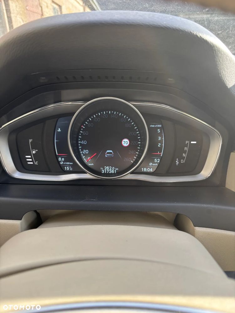 Volvo XC 70 D5 AWD Dynamic Summum - 14