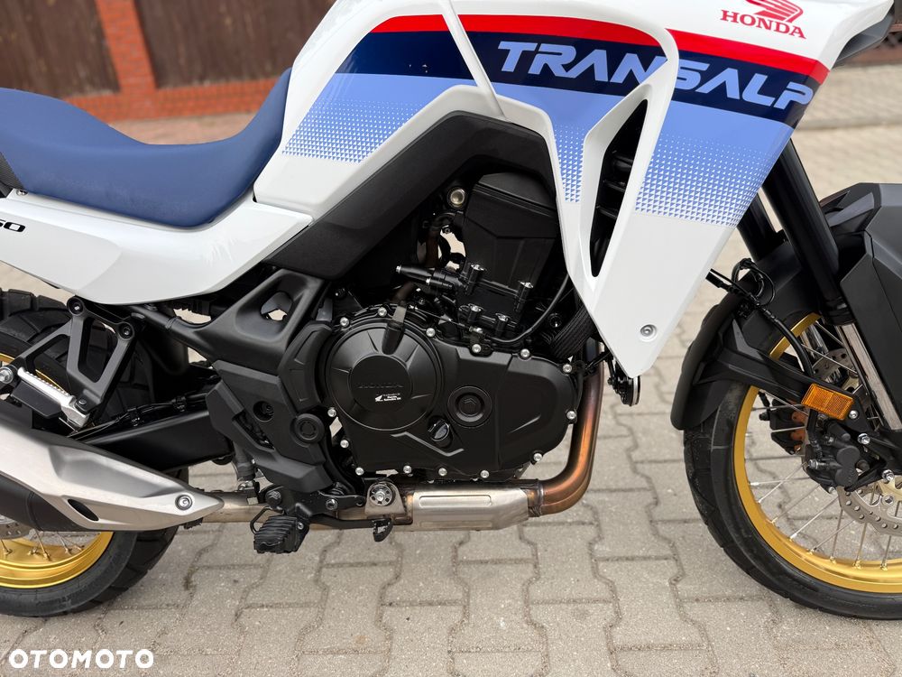 Honda Transalp - 9