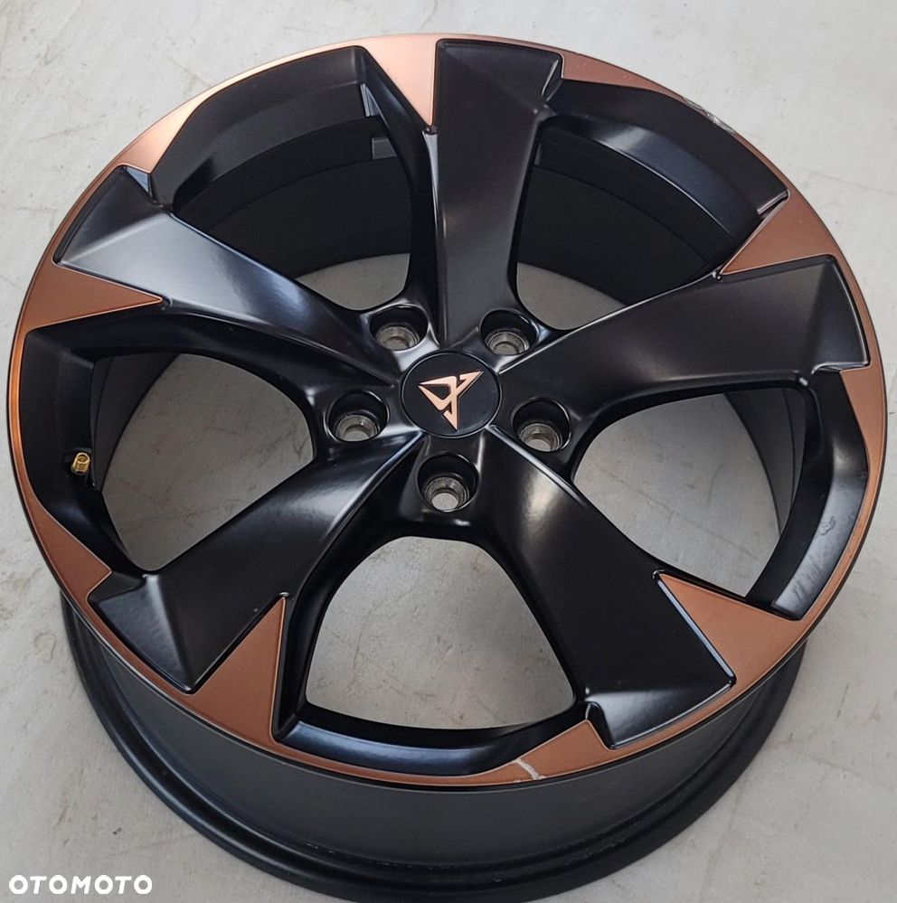 FELGA 7,5 X18 ET46 5X112 SEAT ATECA LEON CUPRA 5FA601025H - 5