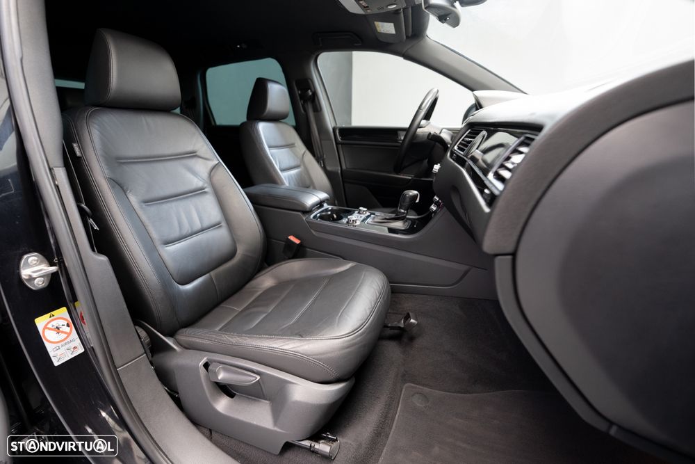 VW Touareg 3.0 TDI V6 Top Tiptronic - 4