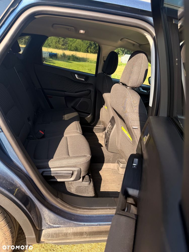 Ford Kuga 2.0 EcoBlue mHEV FWD Titanium - 12