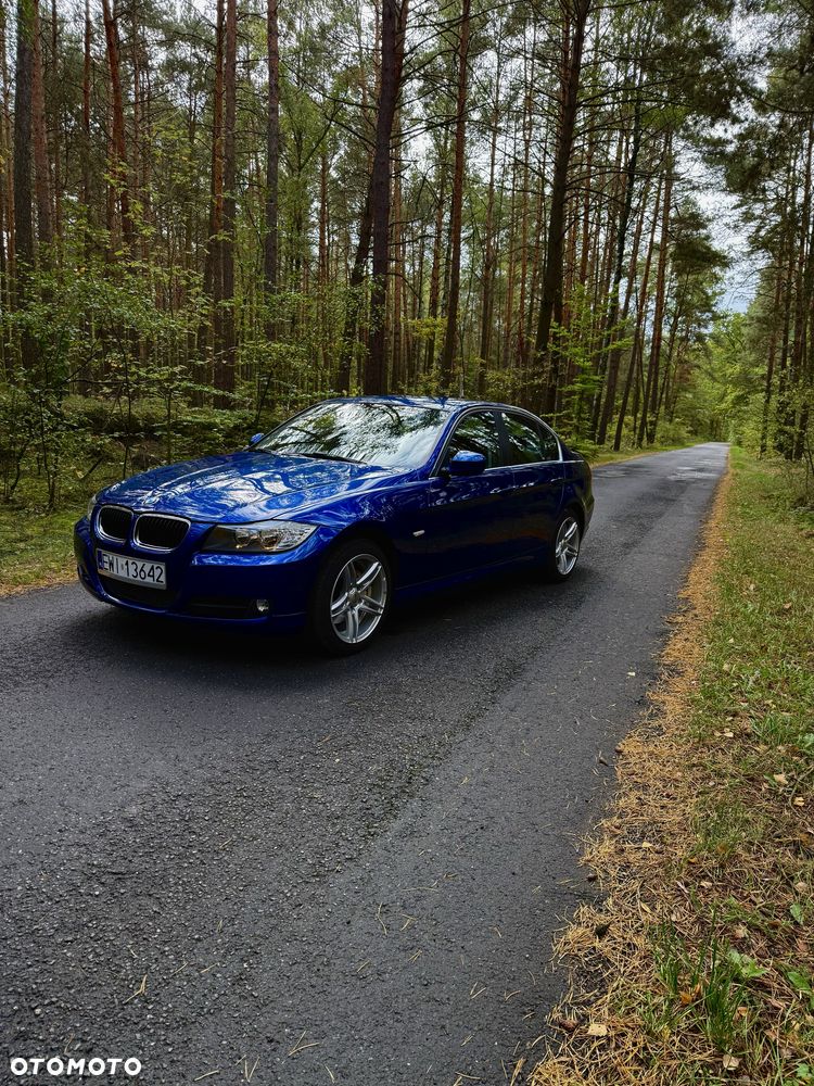 BMW E90