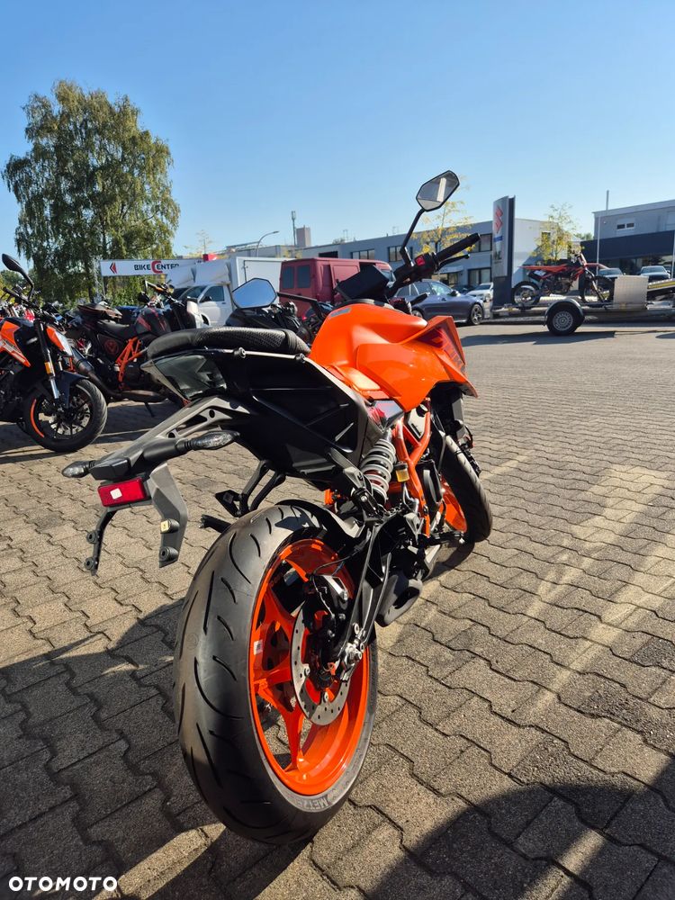 KTM Duke - 4