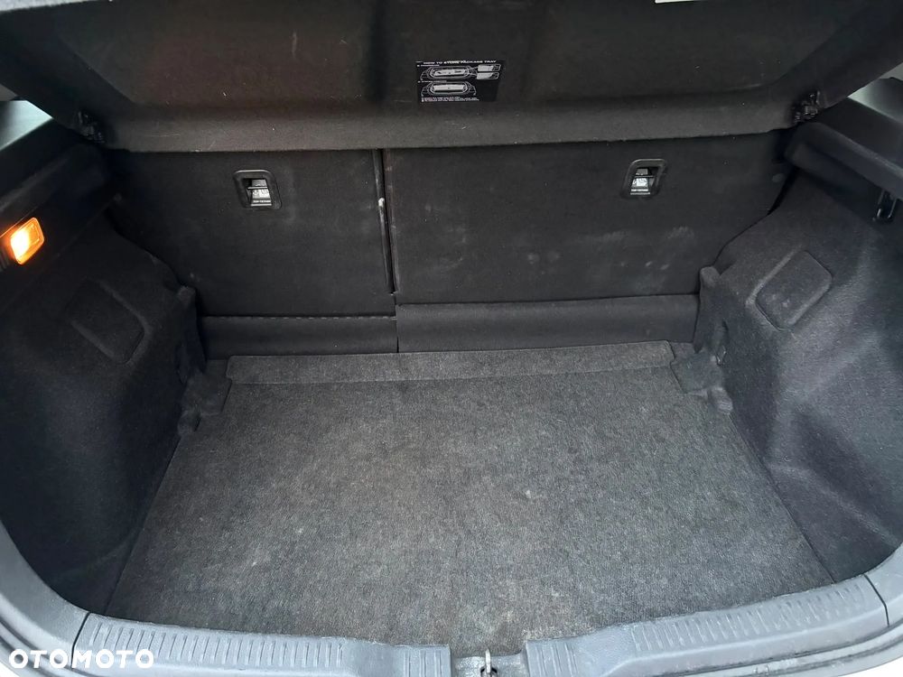 Toyota Auris - 8