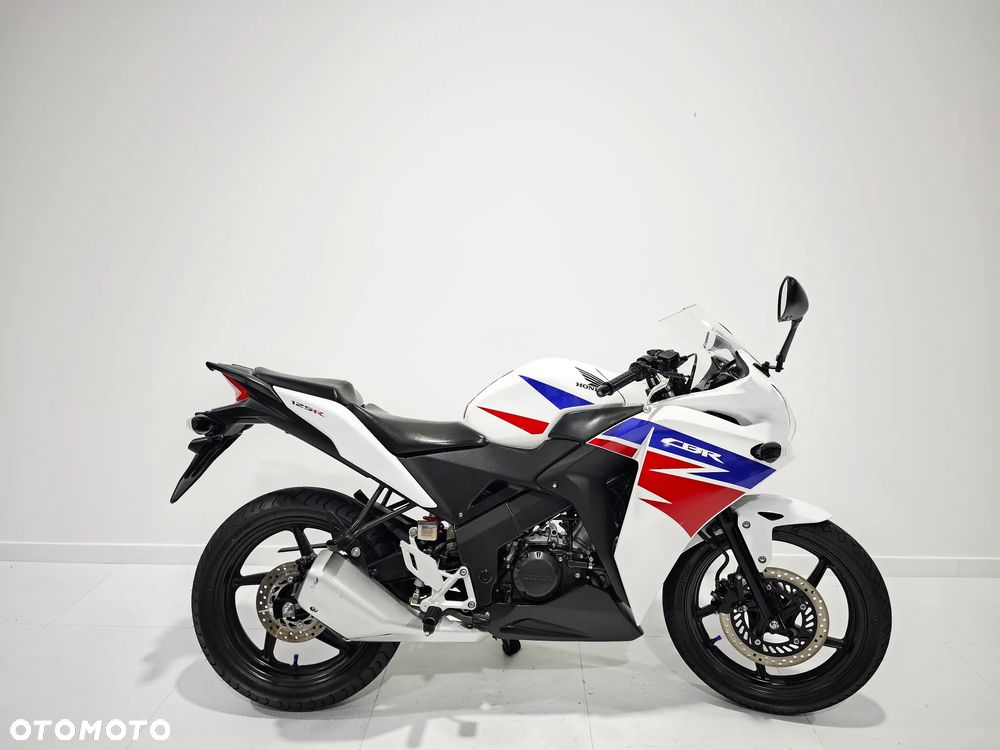Honda CBR - 1