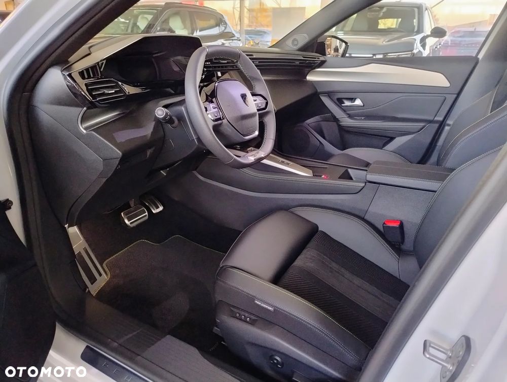 Peugeot 308 1.5 BlueHDi GT S&S EAT8 - 11