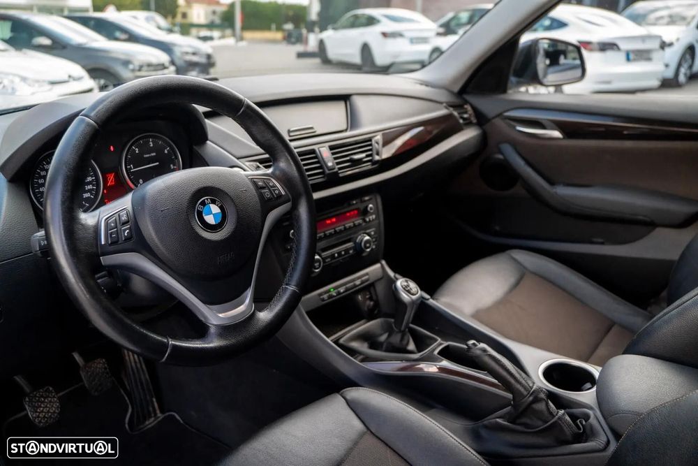 BMW X1 16 d sDrive - 4