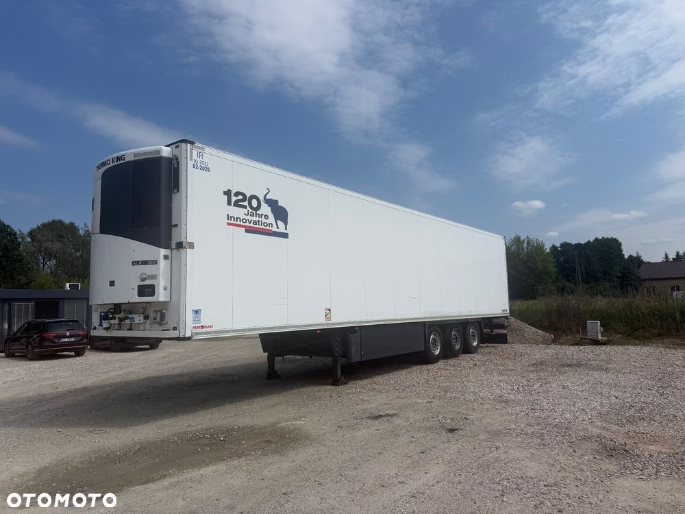 Schmitz Cargobull SKO24 - 1