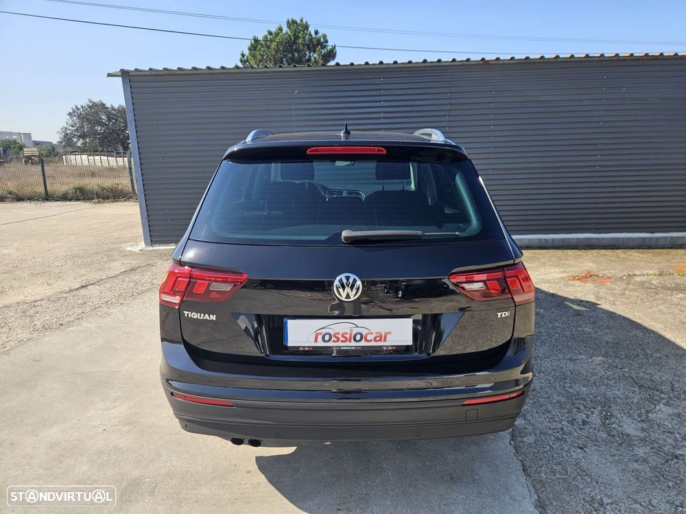 VW Tiguan 1.6 TDI Confortline - 11