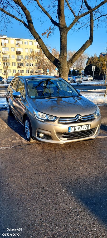 Citroën C4 1.2 PureTech MoreLife - 1