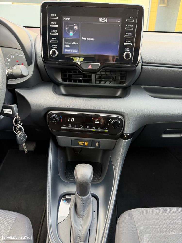 Toyota Yaris 1.5 HDF Comfort - 25