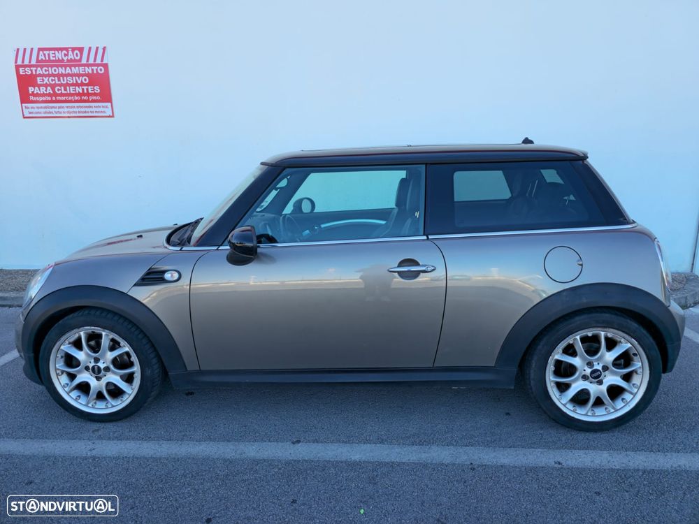 MINI 3 Portas Cooper D - 5