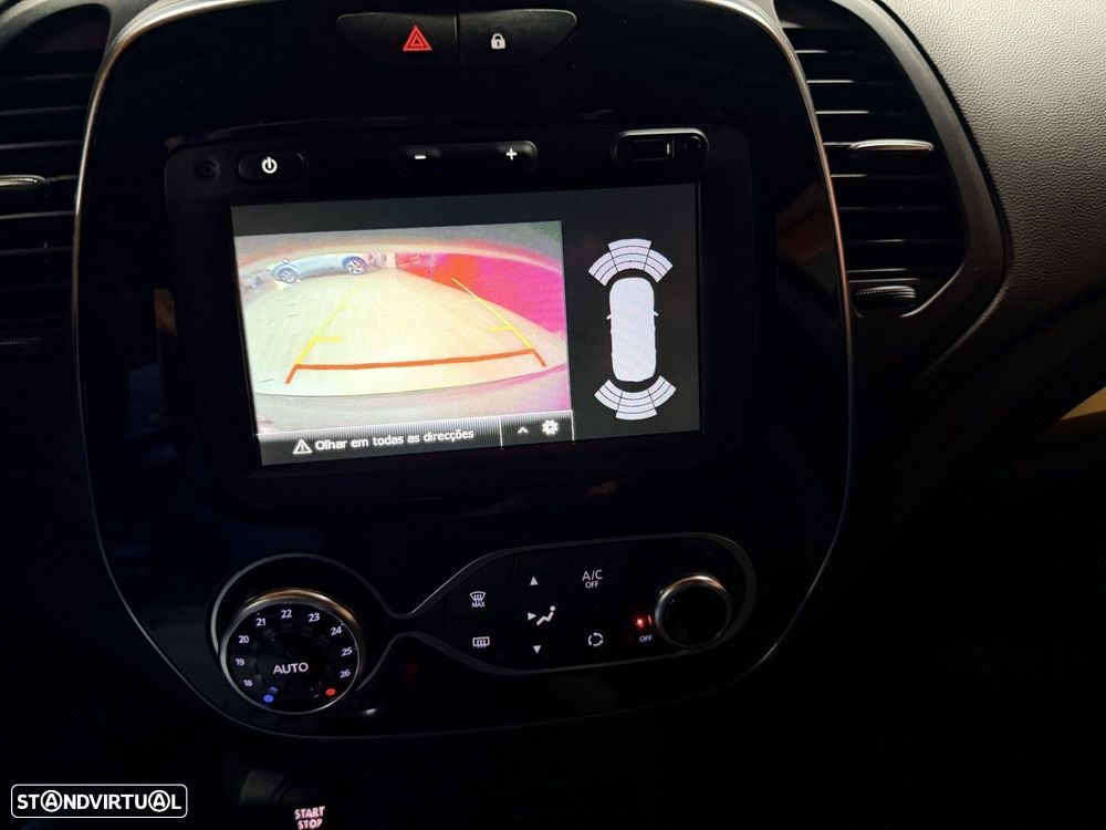 Renault Captur 1.2 TCe Exclusive - 11